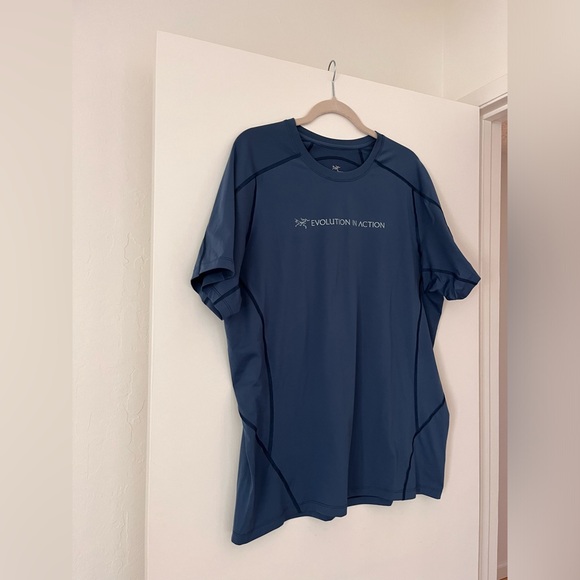 ▫️Arc’teryx Phasic Evolution Short Sleeve Crew Shirt - Picture 3 of 8